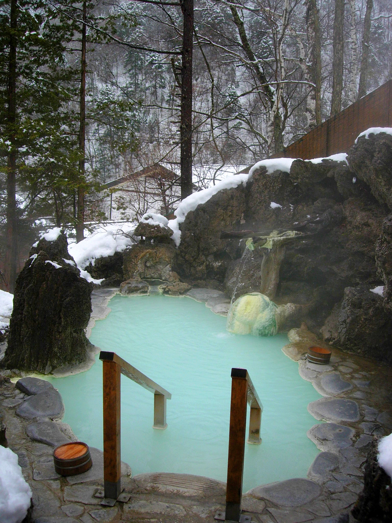 Shirahone Onsen, Gifu Prefecture, Japan photo on Sunsurfer